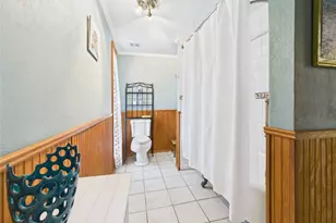 713 6th St, San Leon, TX 77539 - Photo 11