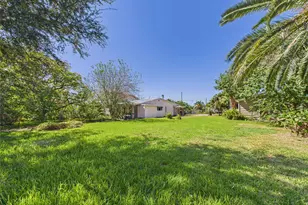 713 6th St, San Leon, TX 77539 - Photo 21