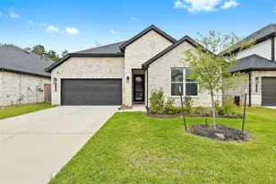 318 Springfield Terrace Dr, Conroe, TX 77304 - Photo 1