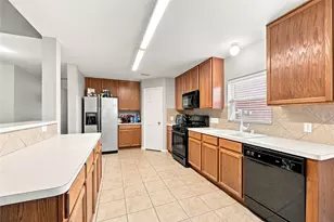 17639 Prospect Meadows Dr, Houston, TX 77095 - Photo 5