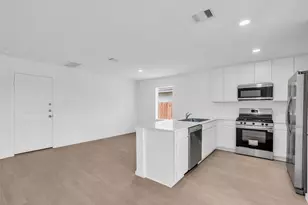 18081 Trepito Ave, New Caney, TX 77357 - Photo 5