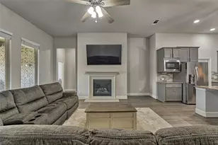 10660 Red Tail Pl, Conroe, TX 77385 - Photo 19