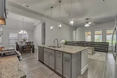 10660 Red Tail Place, Conroe, TX 77385 - Photo 11