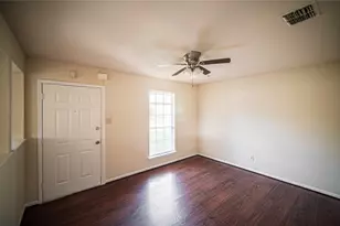 1327 Diplomat Way, Houston, TX 77088 - Photo 3