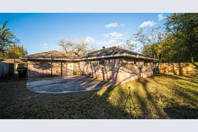1327 Diplomat Way, Houston, TX 77088 - Photo 21
