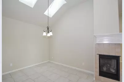 6411 Edinburgh Court, Sugar Land, TX 77479 - Photo 17