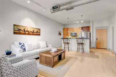 1901 Post Oak Boulevard #4303, Houston, TX 77056 - Photo 9