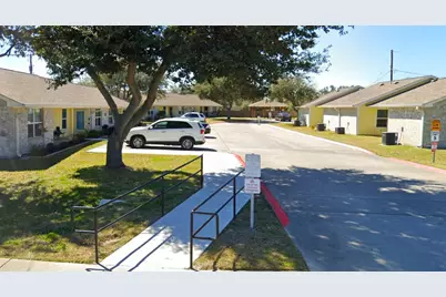 1201 N Live Oak, Rockport, TX 78382 - Photo 3