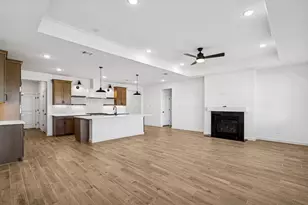 12826 Old Fashion Cir, Mont Belvieu, TX 77535 - Photo 11