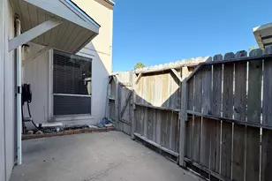 7730 Challie Ln, Houston, TX 77088 - Photo 19