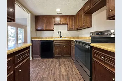 7730 Challie Lane #7730, Houston, TX 77088 - Photo 5