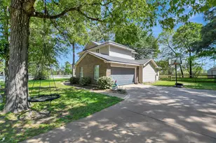 25401 Hunting Trail, Magnolia, TX 77355 - Photo 5