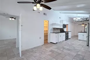 618 Sulphur St, Houston, TX 77034 - Photo 3