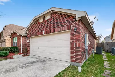 4205 Graceland Drive, Deer Park, TX 77536 - Photo 3