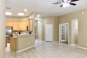 14 Heron Hollow Ct, The Woodlands, TX 77382 - Photo 13