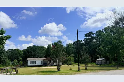 349 County Road 3797, Cleveland, TX 77328 - Photo 3
