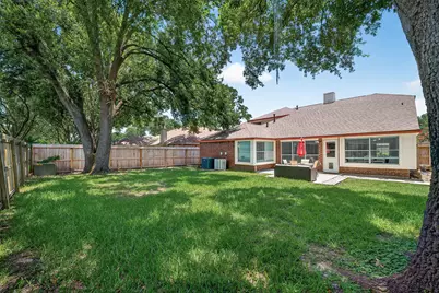 2124 Bennigan Street, League City, TX 77573 - Photo 3