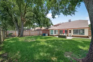 2124 Bennigan St, League City, TX 77573 - Photo 3