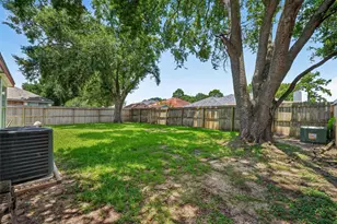 2124 Bennigan St, League City, TX 77573 - Photo 25