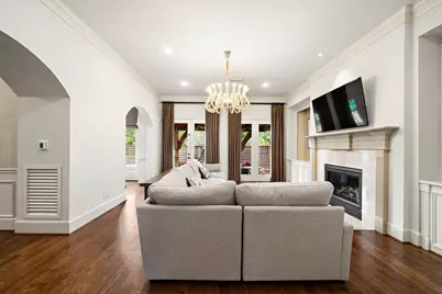 1229 Ripple Creek Drive, Houston, TX 77057 - Photo 9