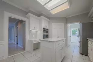 15714 Sylvan Lake Dr, Houston, TX 77062 - Photo 15