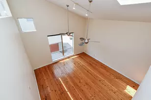 824 Robin St, Houston, TX 77019 - Photo 19