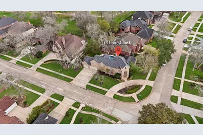 1711 Forestlake Drive, Sugar Land, TX 77479 - Photo 33