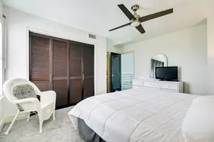 22002 Kennedy Dr, Galveston, TX 77554 - Photo 29