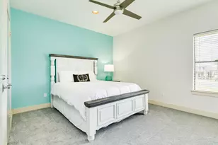 22002 Kennedy Dr, Galveston, TX 77554 - Photo 9