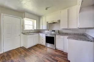 3431 Sayers St, Houston, TX 77026 - Photo 13