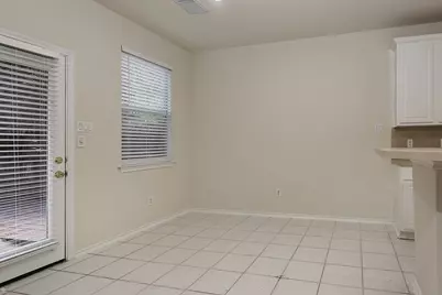 102 Blue Creek, The Woodlands, TX 77382 - Photo 9