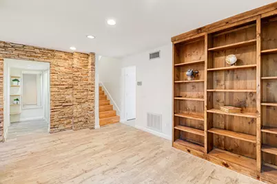 11538 Riverview Drive, Houston, TX 77077 - Photo 11