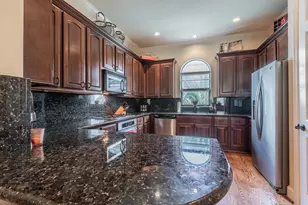 624 Westcott St, Houston, TX 77007 - Photo 11