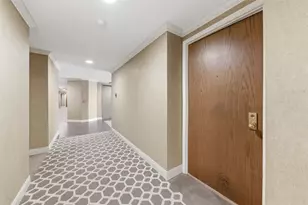 15 Greenway Plz, Houston, TX 77046 - Photo 7