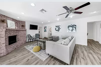 5474 Imogene Street, Houston, TX 77096 - Photo 33