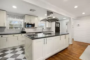 1815 Chantilly Ln, Houston, TX 77018 - Photo 5