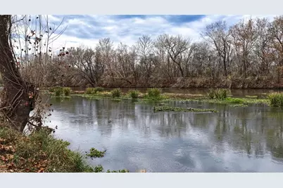 256 Greasy Bend, Smithville, TX 78957 - Photo 13