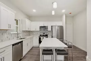 8025 Virgil St, Houston, TX 77088 - Photo 5