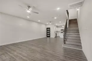 8025 Virgil St, Houston, TX 77088 - Photo 15