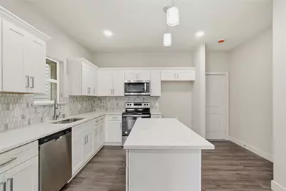 8025 Virgil Street, Houston, TX 77088 - Photo 7