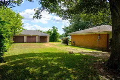 9231 Kostelnik Street, Needville, TX 77461 - Photo 27