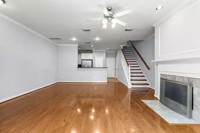 707 W Heights Hollow Lane, Houston, TX 77007 - Photo 3
