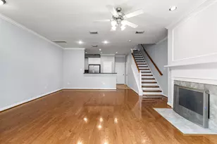 707 W Heights Hollow Ln, Houston, TX 77007 - Photo 3