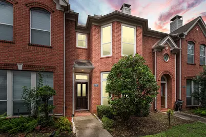 707 W Heights Hollow Lane, Houston, TX 77007 - Photo 1