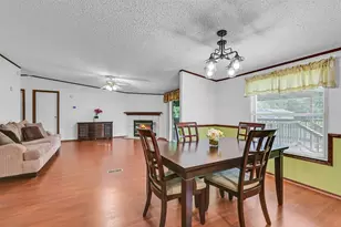 18424 Ave A, Alvin, TX 77511 - Photo 17