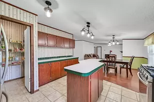 18424 Ave A, Alvin, TX 77511 - Photo 21