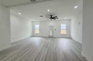 10123 Grover Ln, Houston, TX 77041 - Photo 3