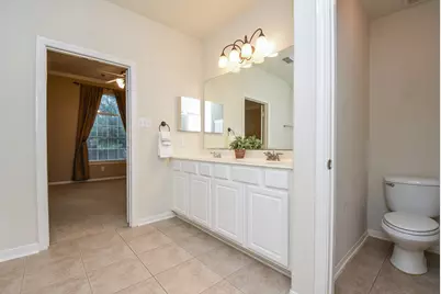 6 S Burberry Park Circle, The Woodlands, TX 77382 - Photo 15