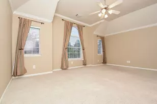 6 S Burberry Park Cir, The Woodlands, TX 77382 - Photo 13
