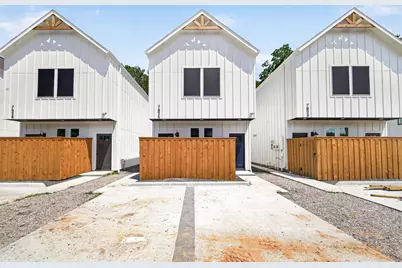 7826 Beckley Street #Back, Houston, TX 77088 - Photo 3